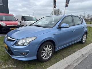 Hyundai i30 1.4i i-Motion [ NAP cruise trekhaak climate ]