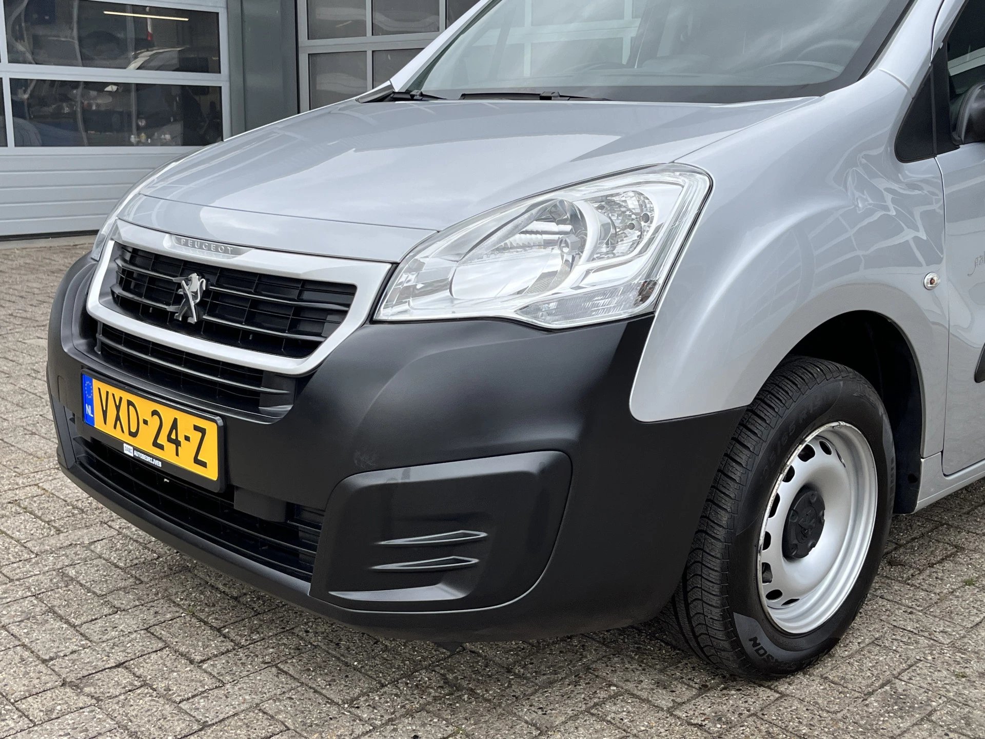 Hoofdafbeelding Peugeot Partner