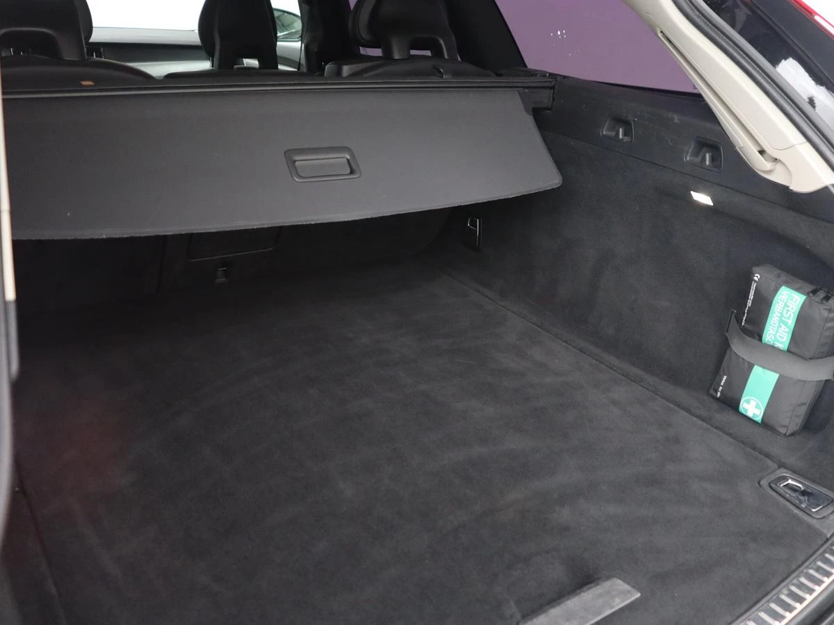 Hoofdafbeelding Volvo V90