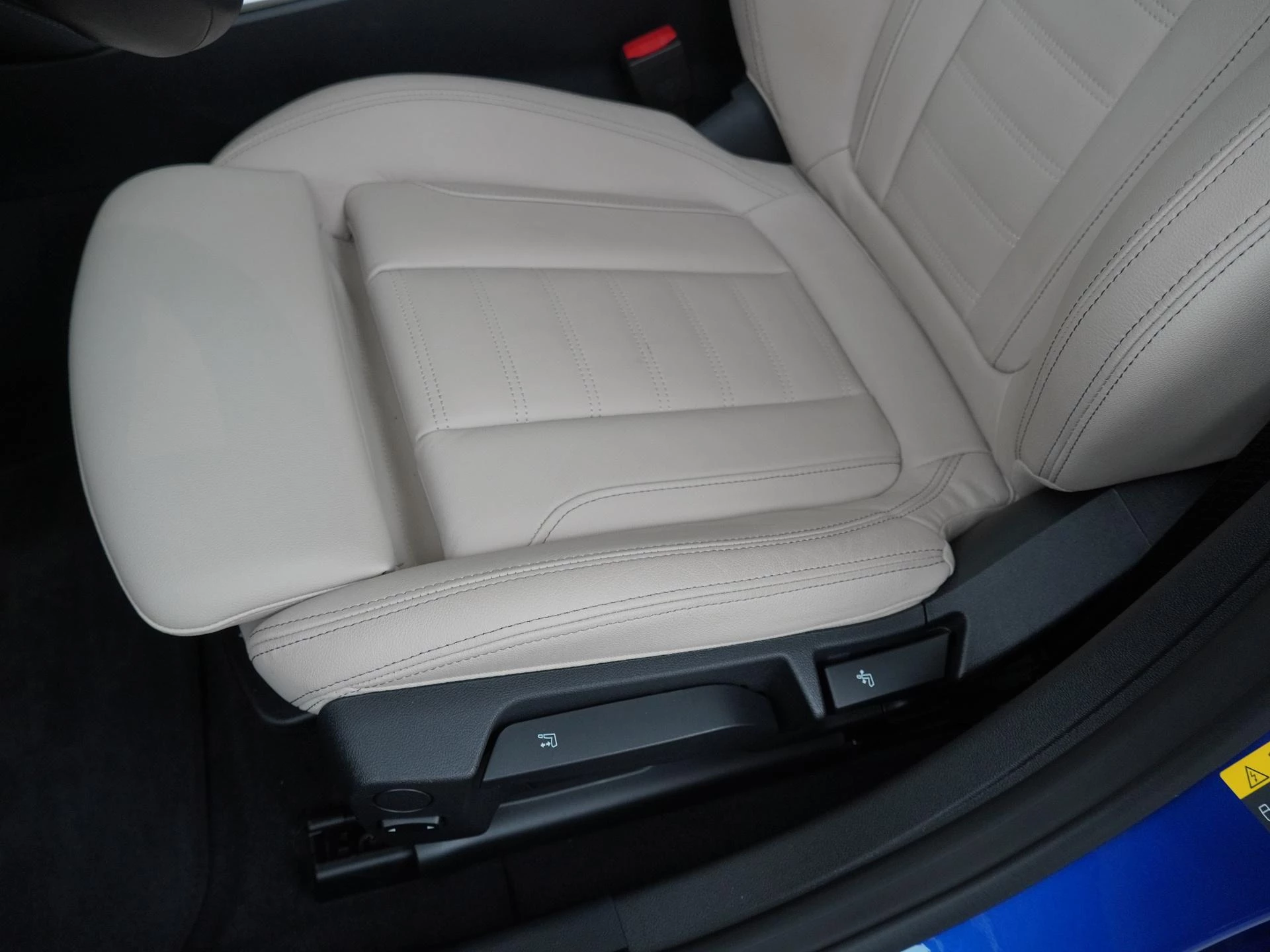 Hoofdafbeelding BMW i4