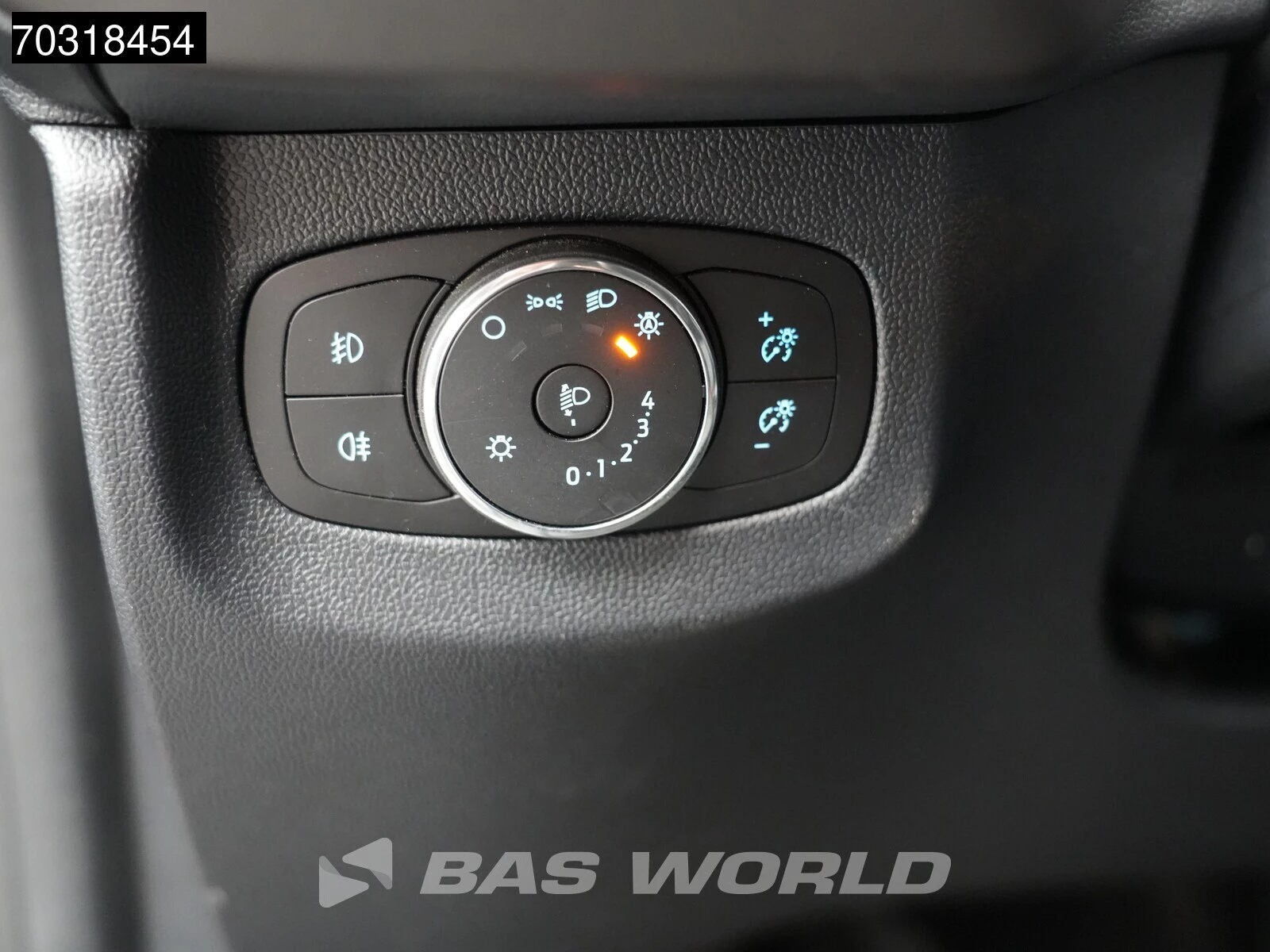 Hoofdafbeelding Ford Transit Courier