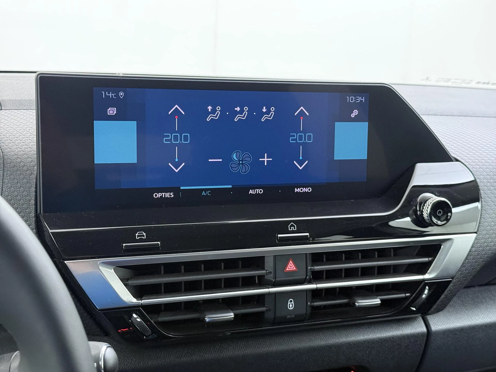 Hoofdafbeelding Citroën ë-C4