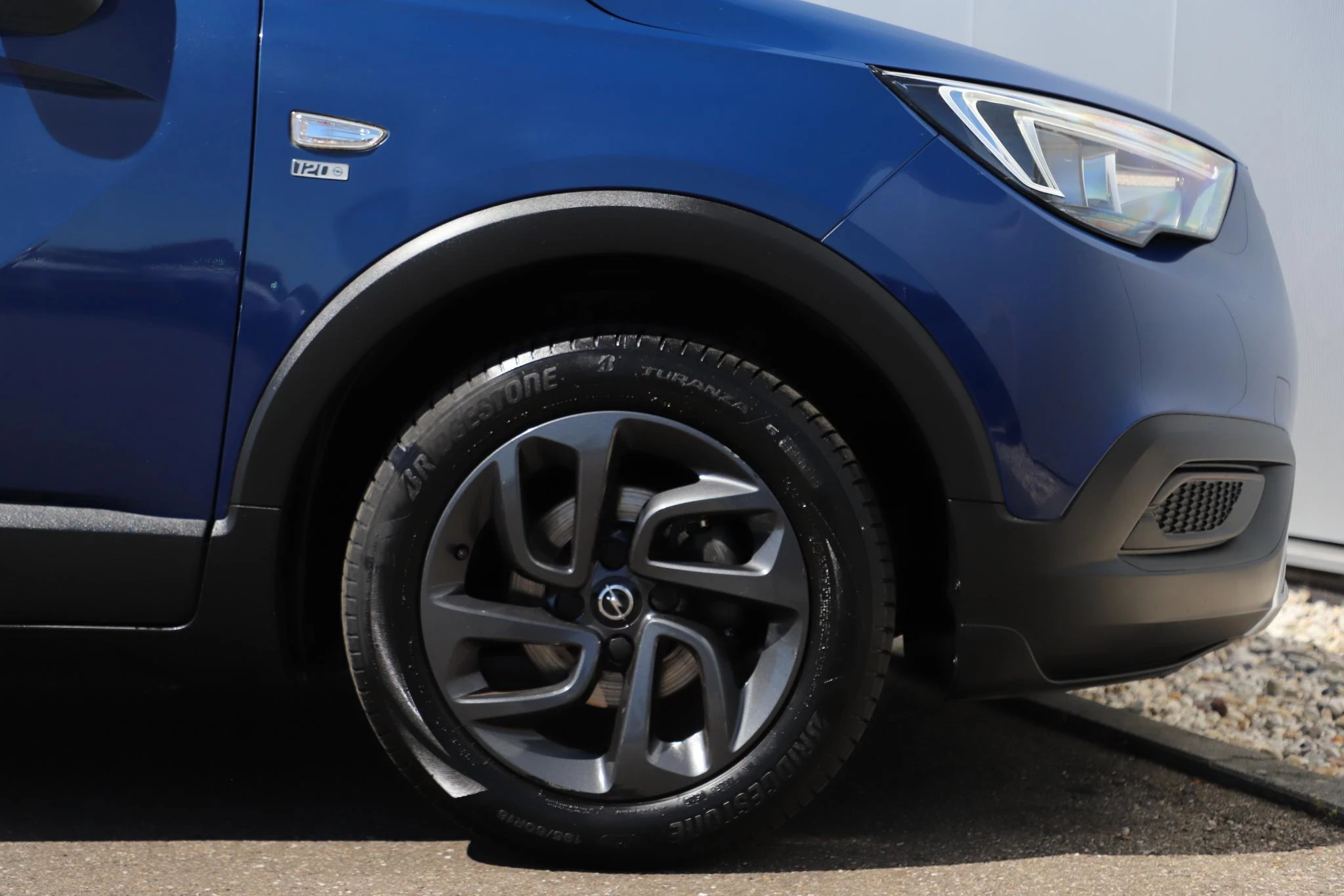 Hoofdafbeelding Opel Crossland X