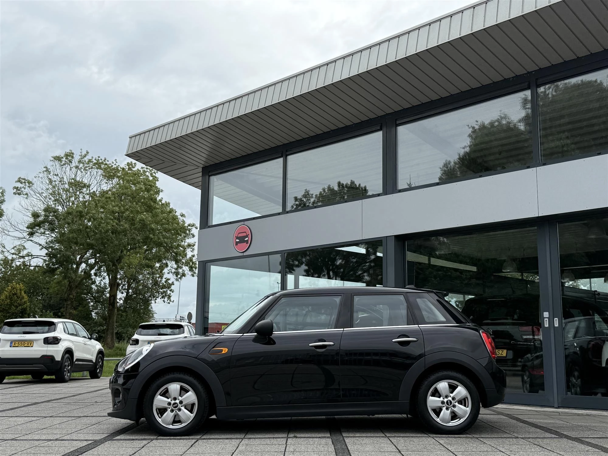 Hoofdafbeelding MINI One