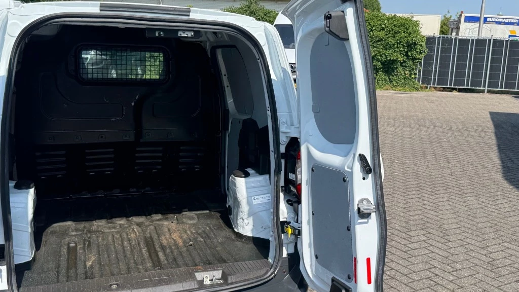 Hoofdafbeelding Ford Transit Courier