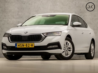 Škoda Octavia 1.0 e-TSI Sport Automaat (APPLE CARPLAY, GROOT NAVI, CAMERA, GETINT GLAS, SPORTSTOELEN, STOELVERWARMING, KEYLESS, CRUISE, NIEUWE APK, NIEUWSTAAT)