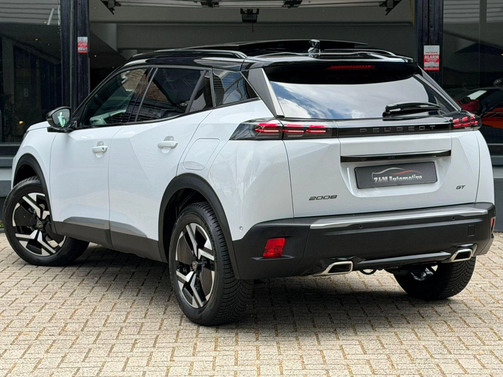 Hoofdafbeelding Peugeot 2008
