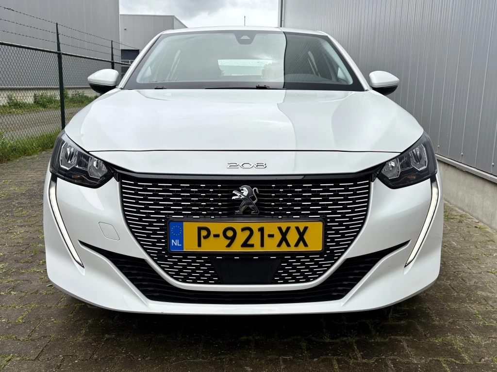 Hoofdafbeelding Peugeot e-208