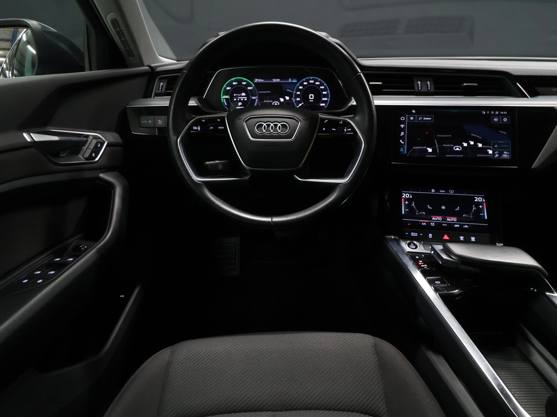 Hoofdafbeelding Audi e-tron