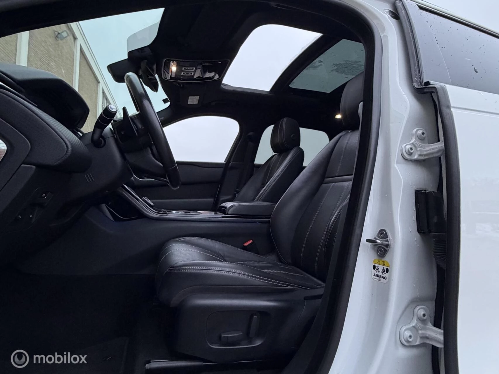 Hoofdafbeelding Land Rover Range Rover Velar