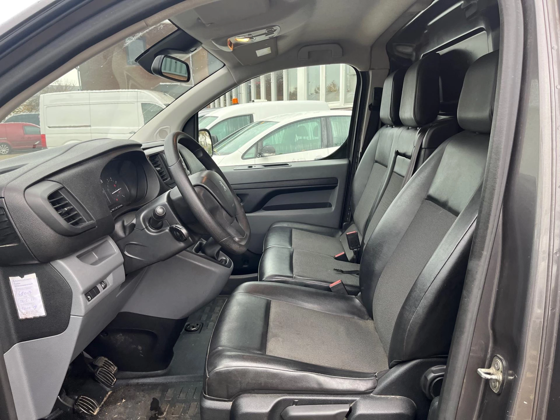 Hoofdafbeelding Peugeot Expert