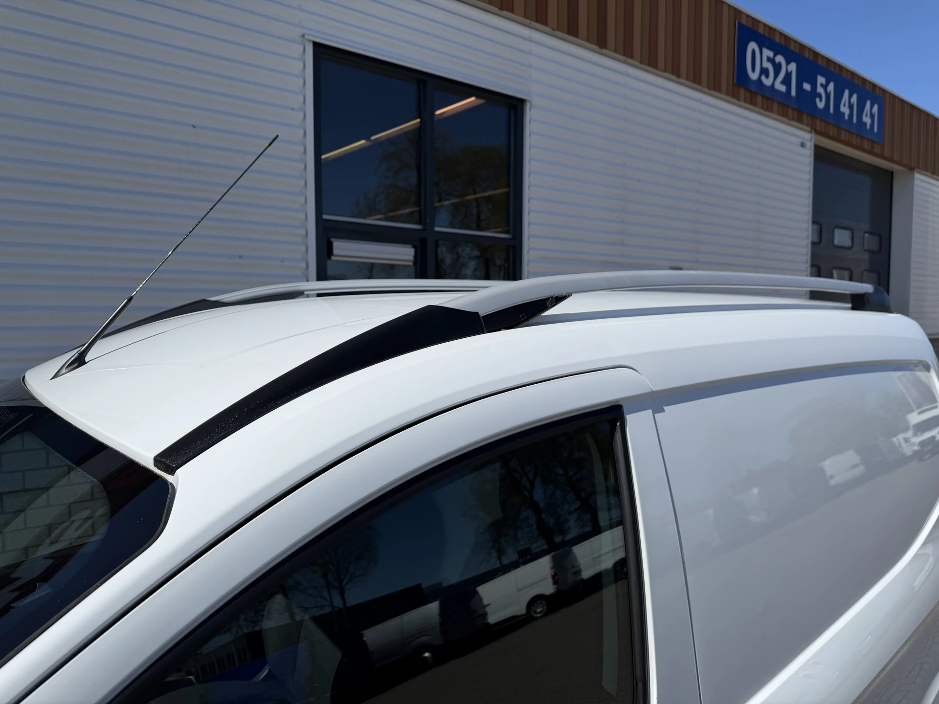 Hoofdafbeelding Ford Transit Courier