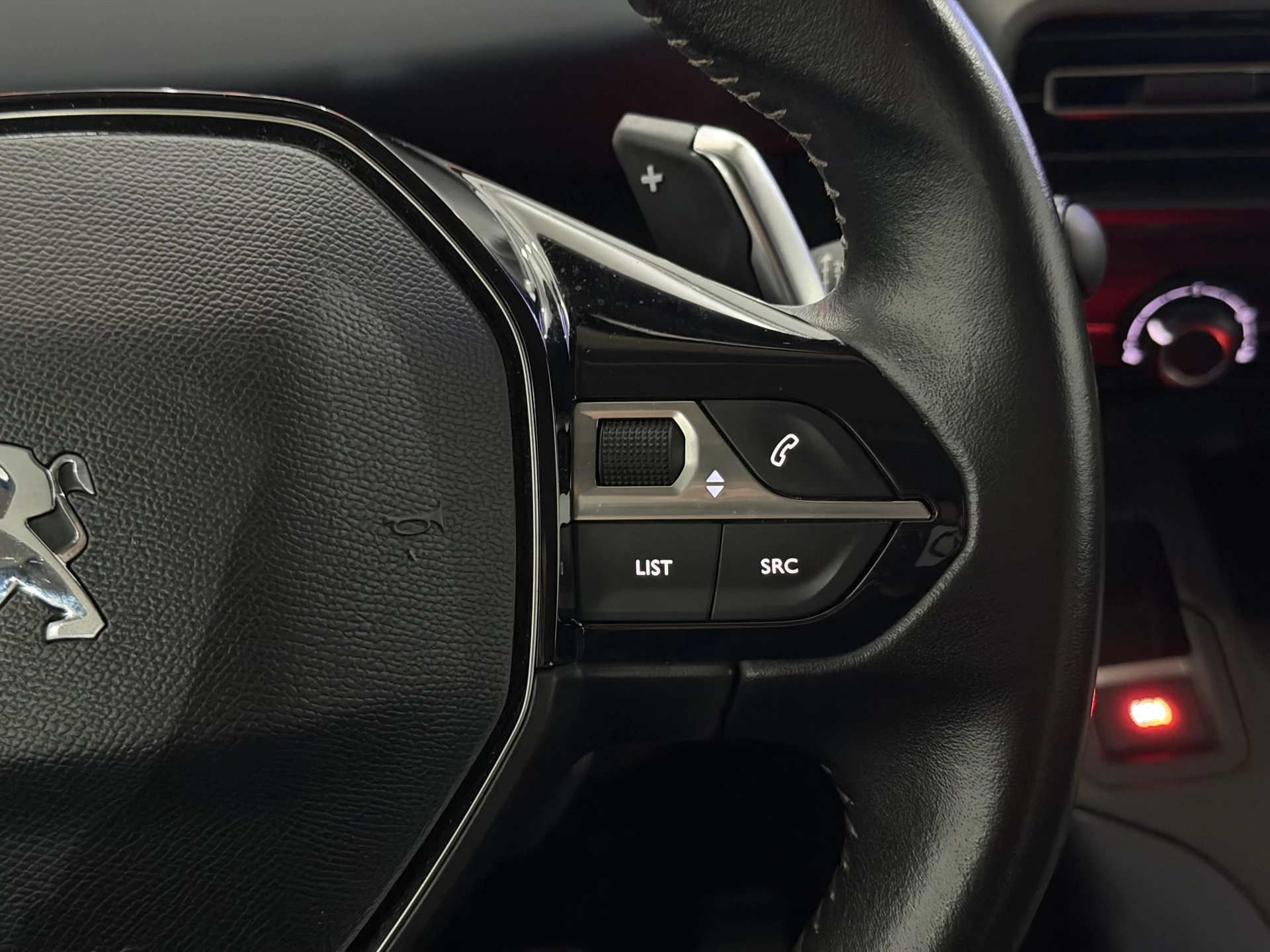 Hoofdafbeelding Peugeot Rifter