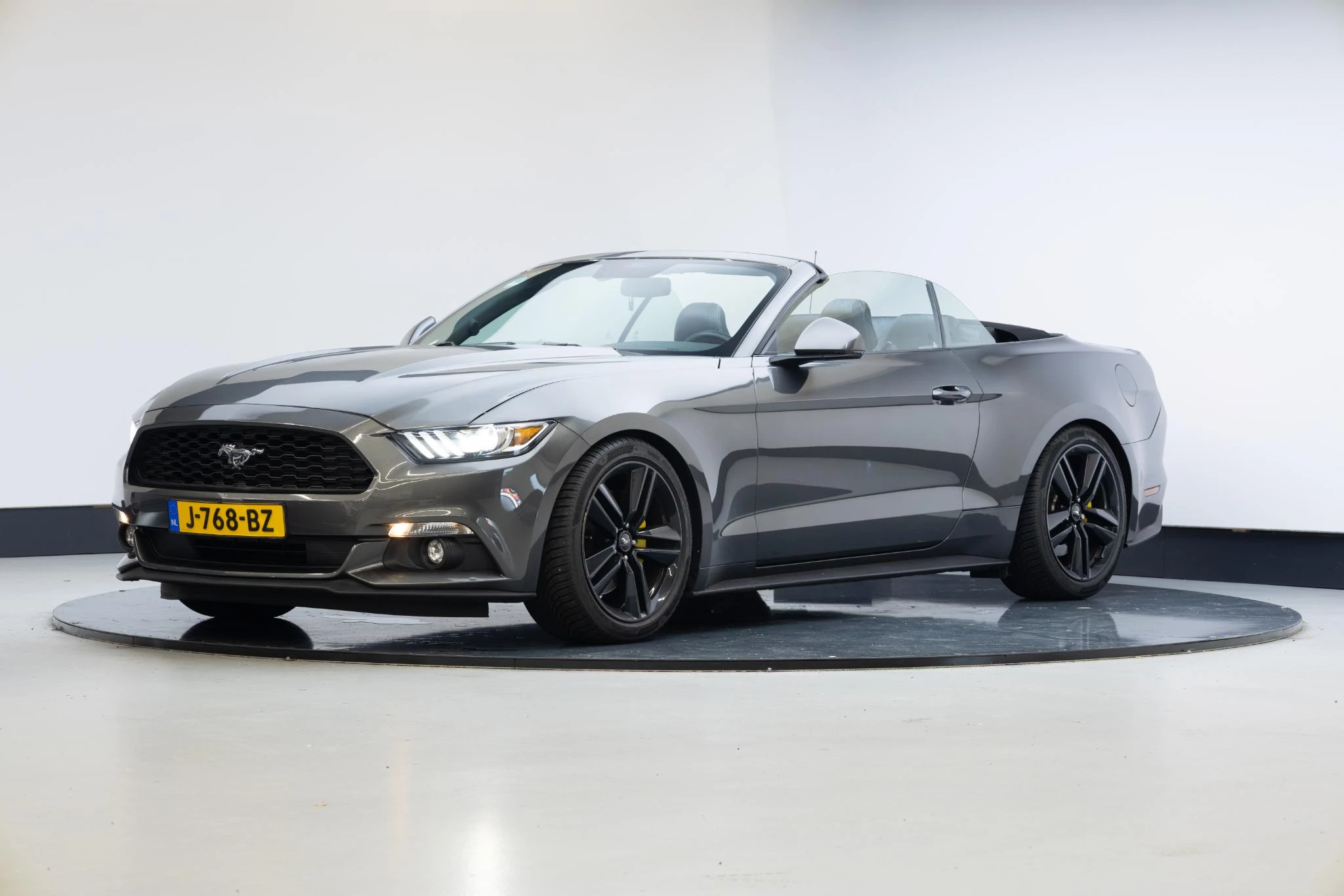 Hoofdafbeelding Ford Mustang