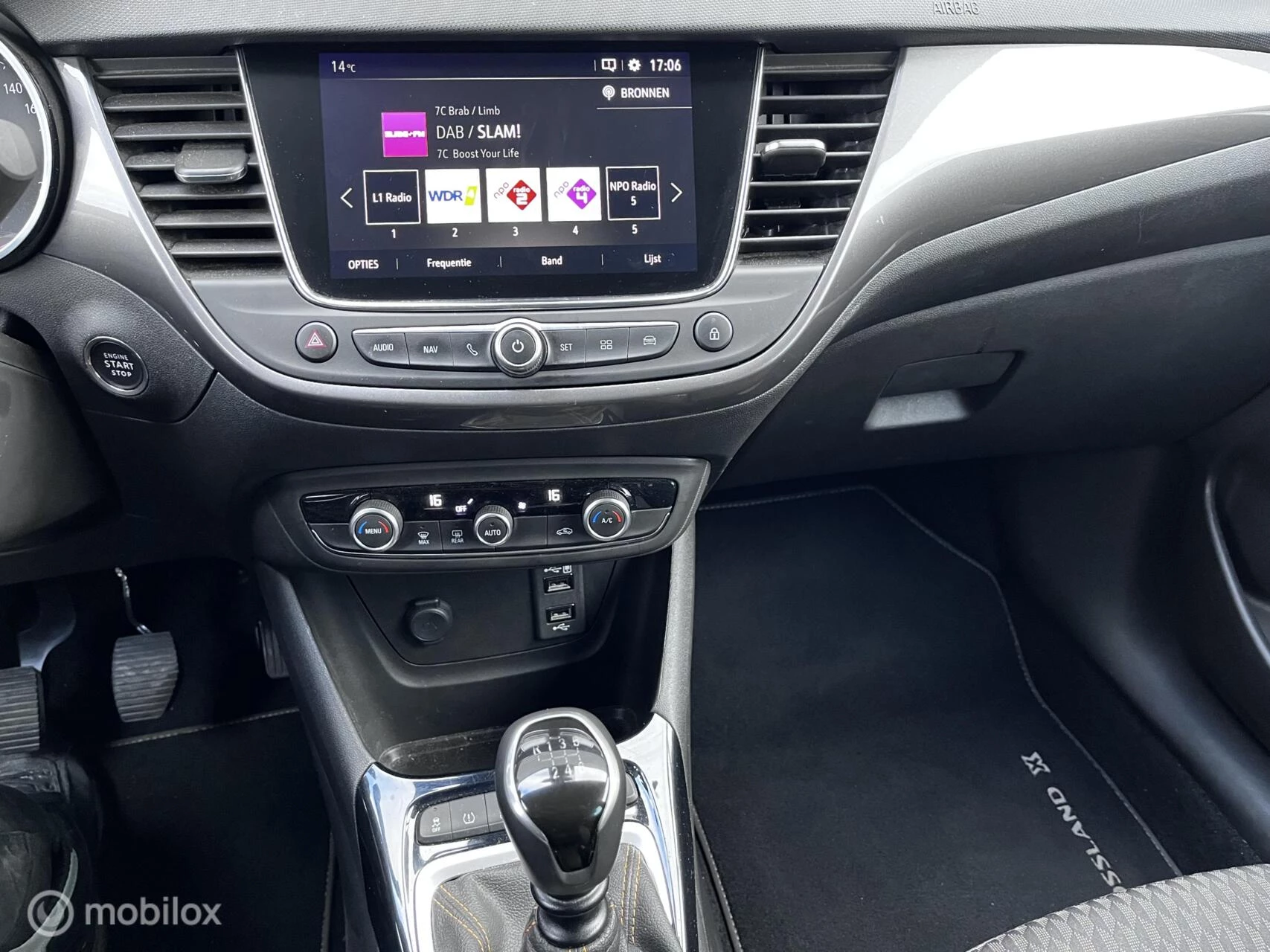Hoofdafbeelding Opel Crossland X