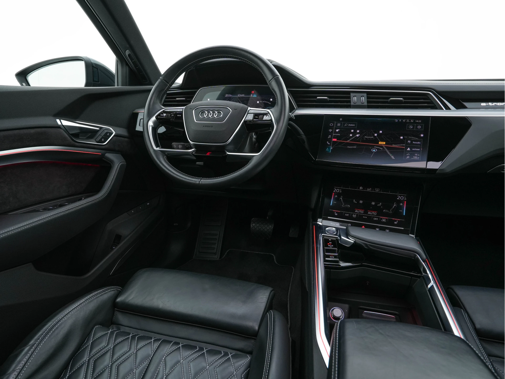 Hoofdafbeelding Audi e-tron