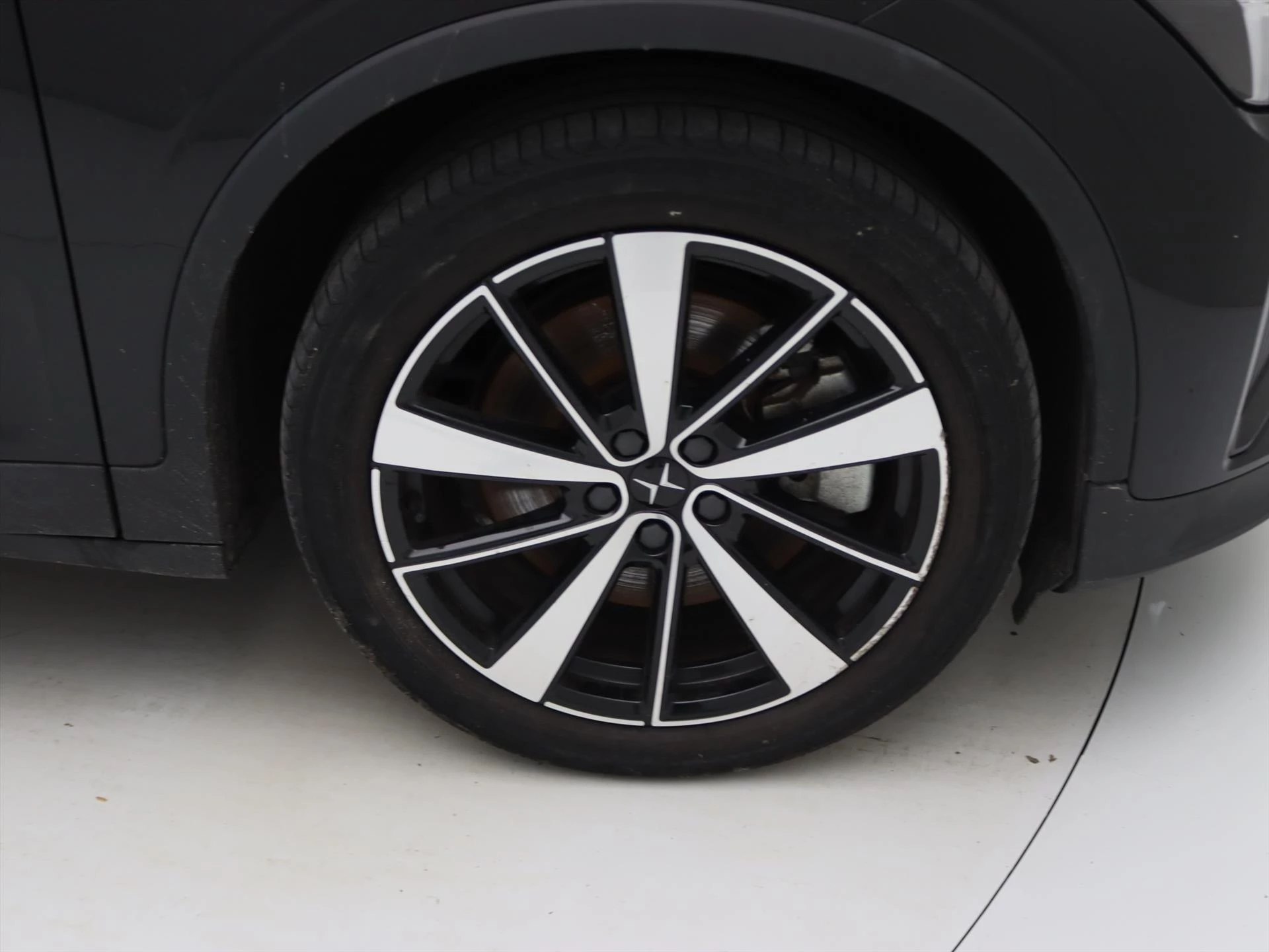 Hoofdafbeelding Polestar 2