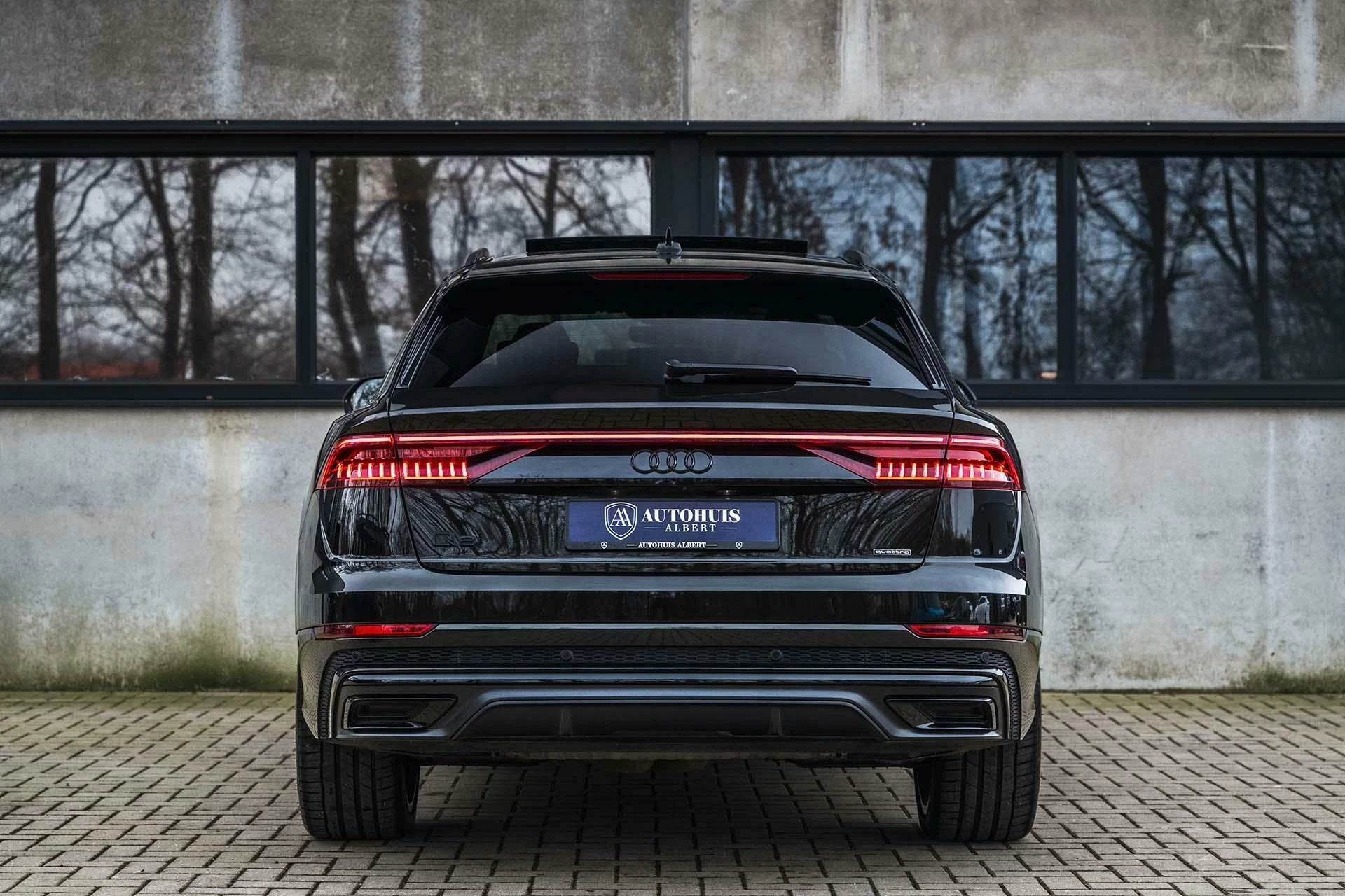 Hoofdafbeelding Audi Q8