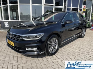 Hoofdafbeelding Volkswagen Passat Volkswagen Passat Variant 2.0 TDI Highline Business R-LINE TREKH AUTOMAAT VITRUAL NAP