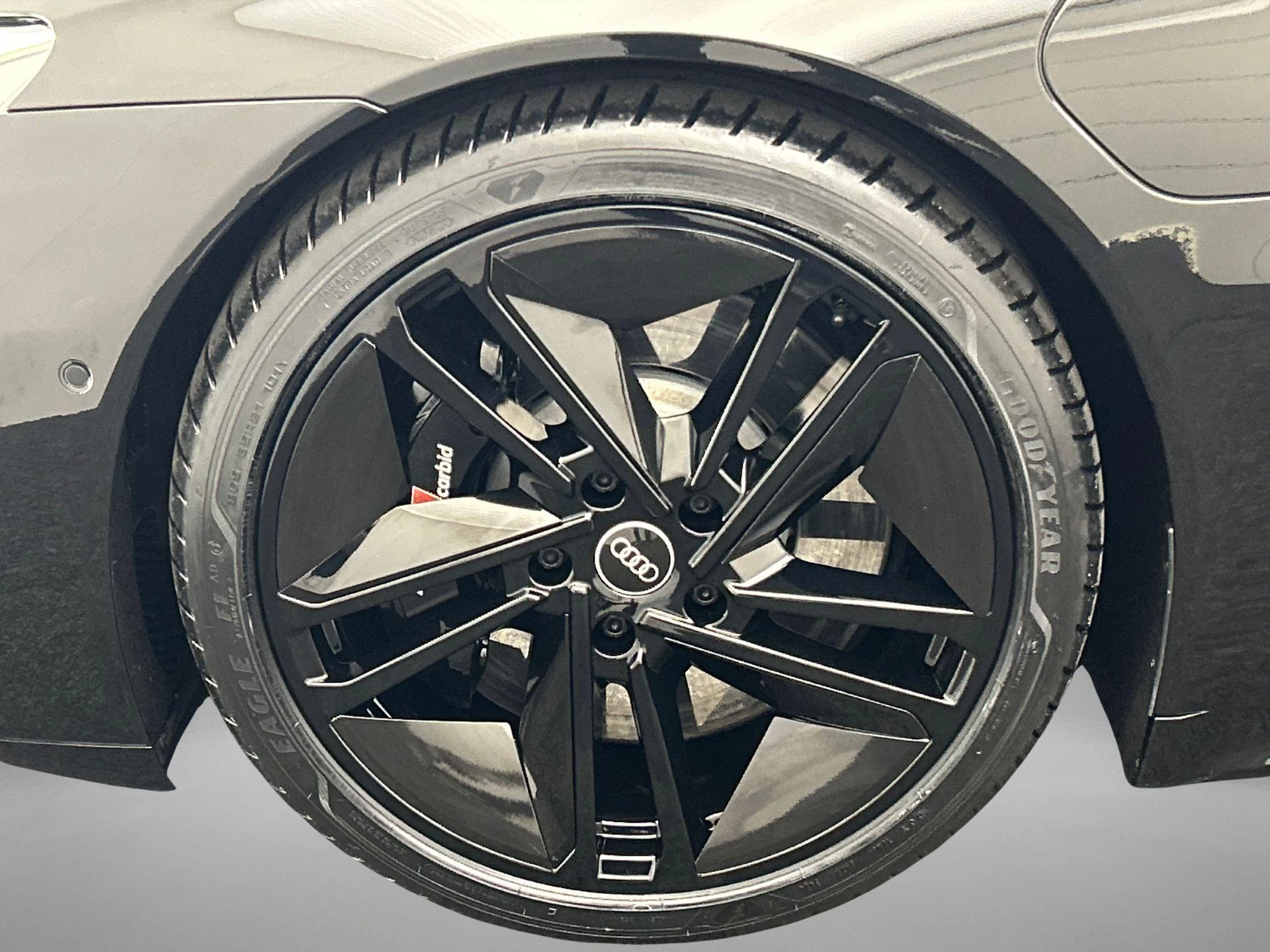 Hoofdafbeelding Audi e-tron GT