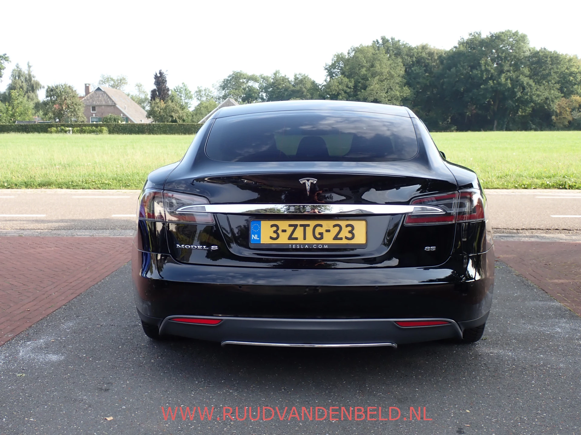Hoofdafbeelding Tesla Model S