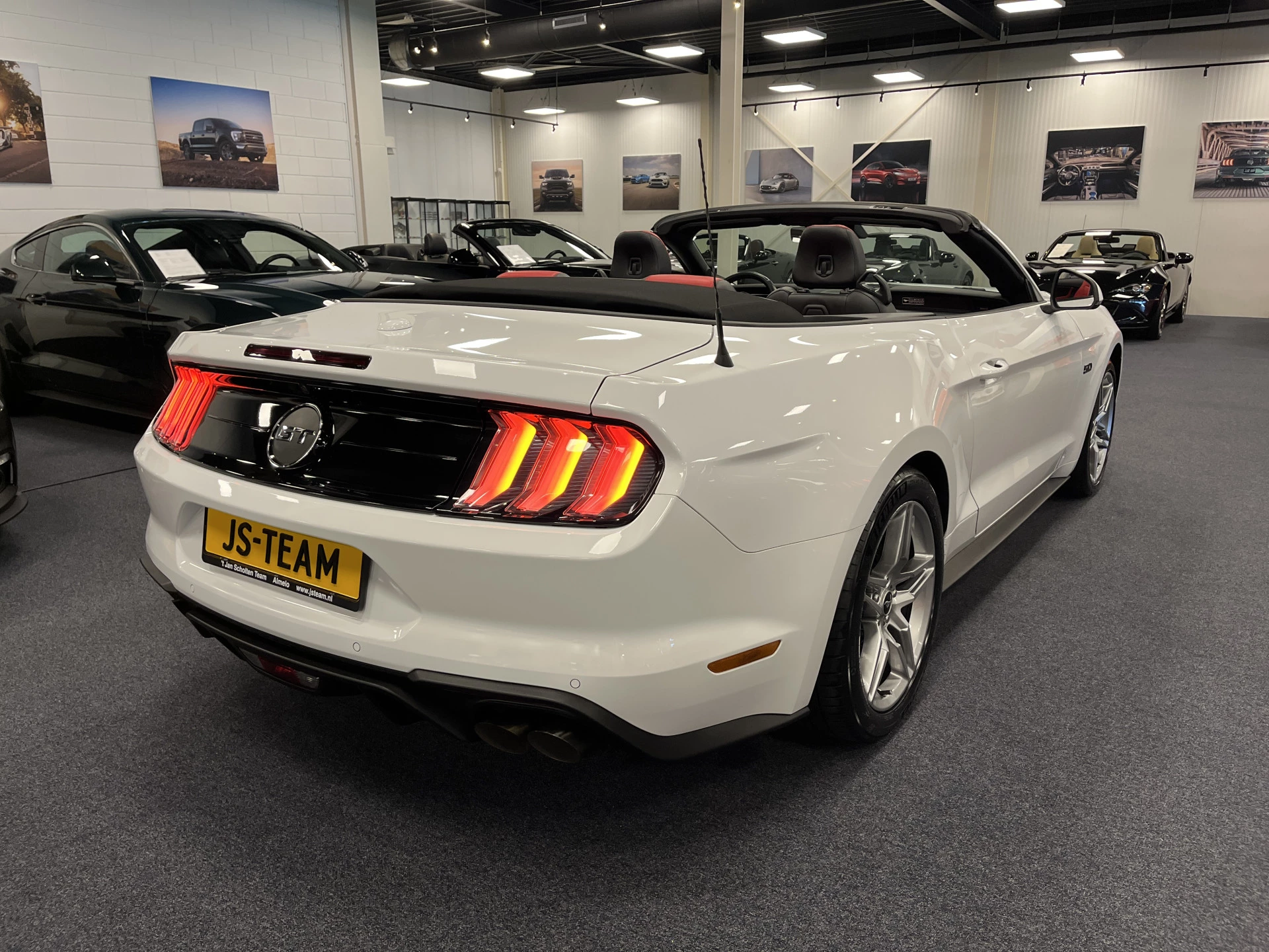 Hoofdafbeelding Ford Mustang