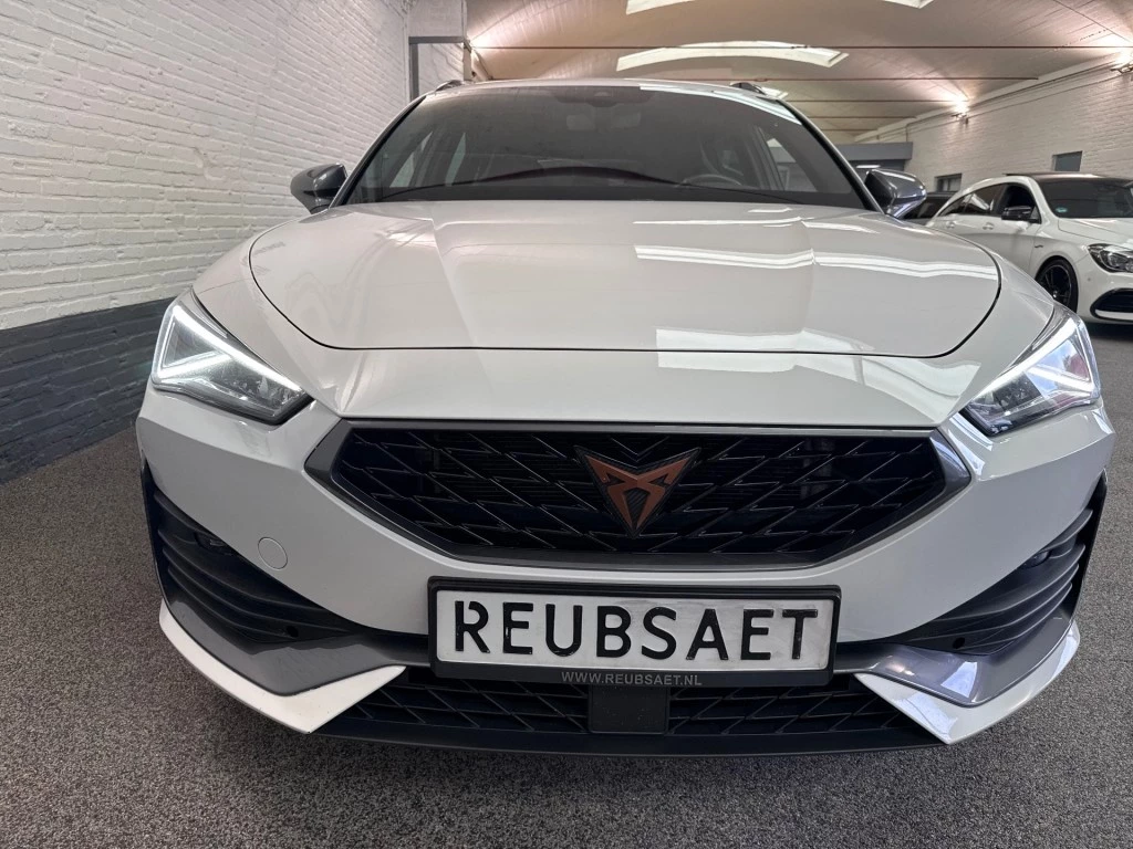 Hoofdafbeelding CUPRA Leon Sportstourer