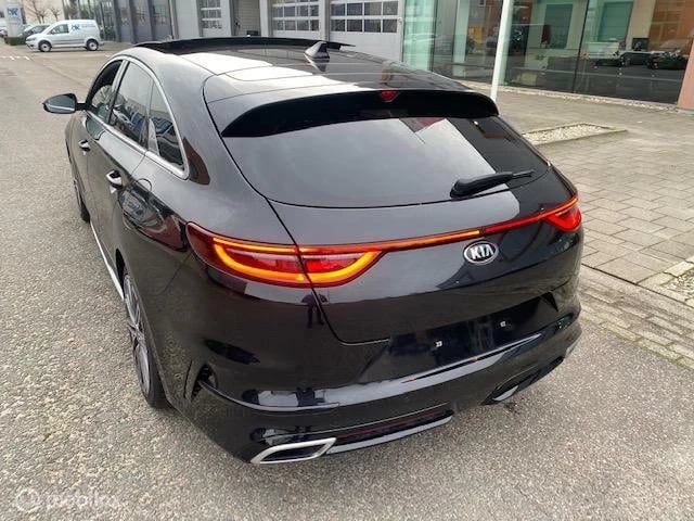 Hoofdafbeelding Kia ProCeed