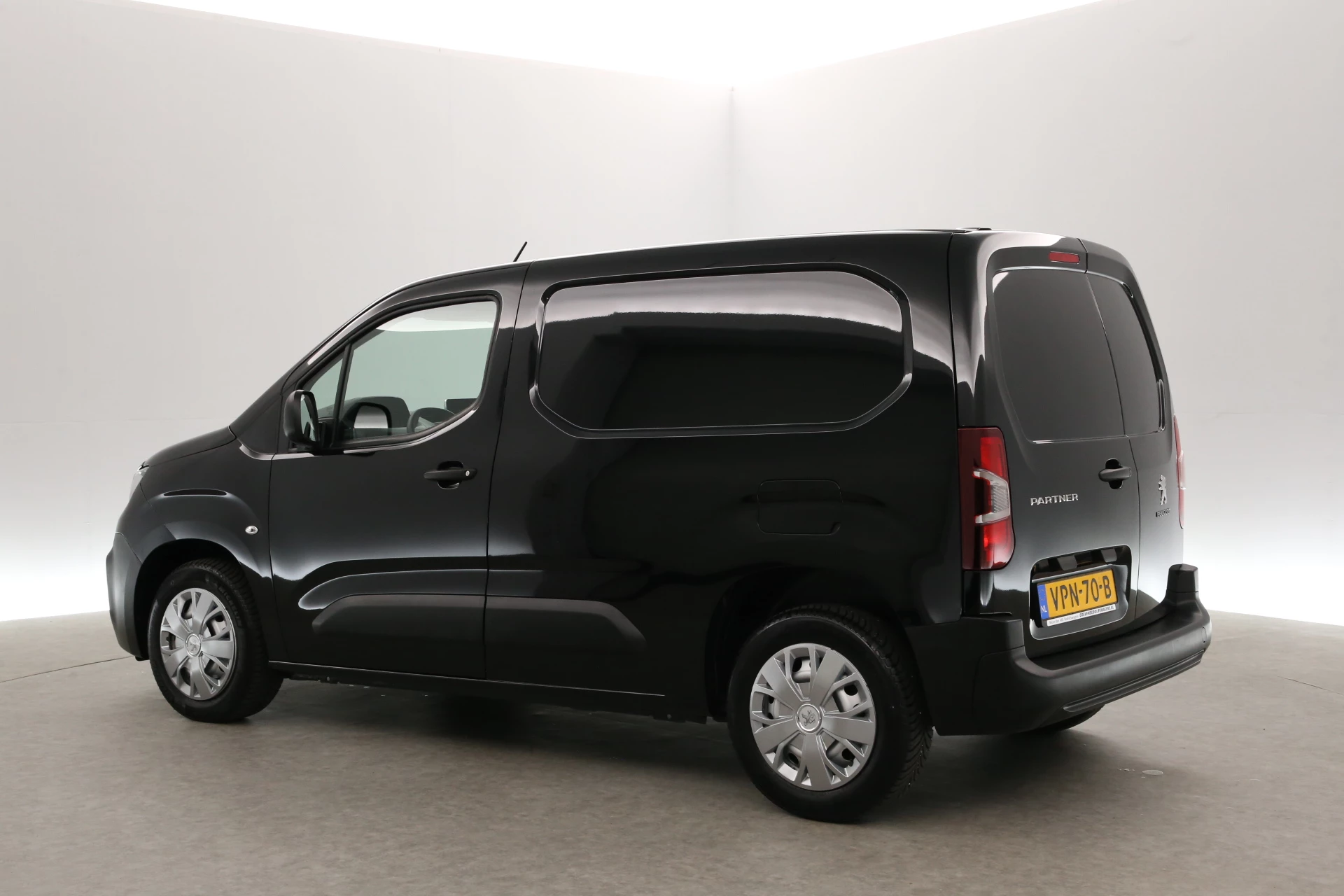 Hoofdafbeelding Peugeot Partner