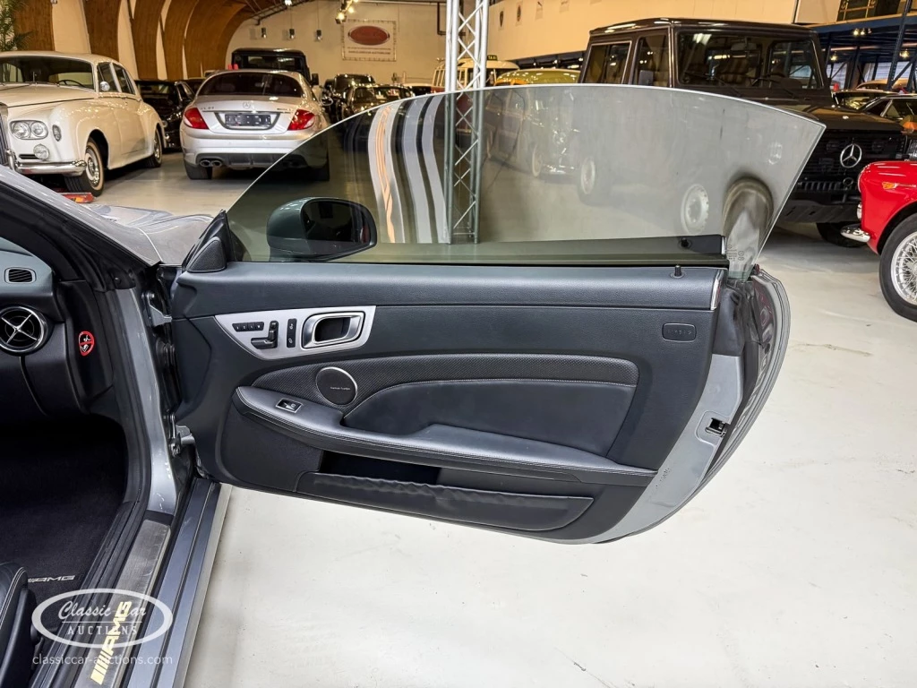 Hoofdafbeelding Mercedes-Benz SLK