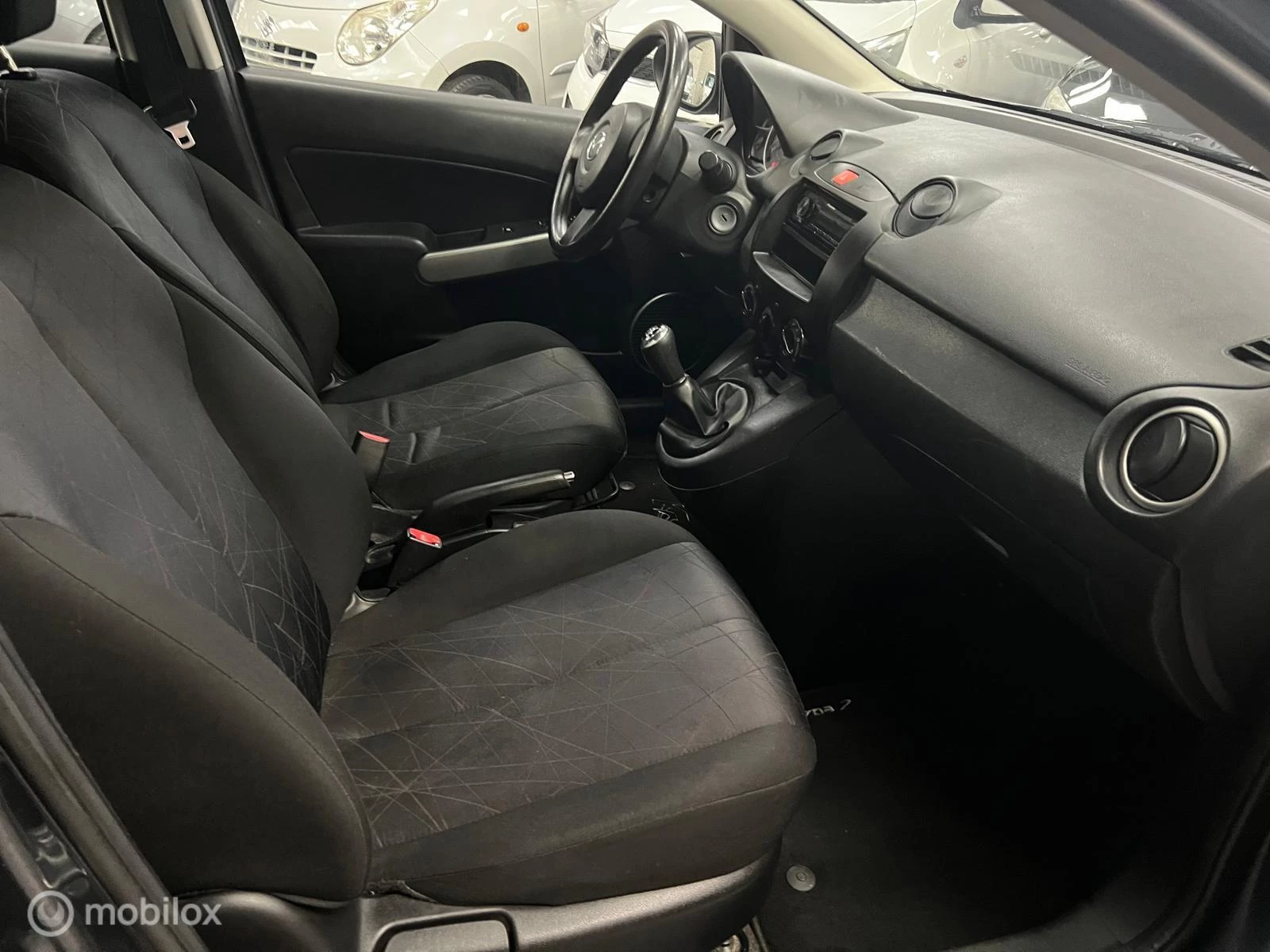 Hoofdafbeelding Mazda 2