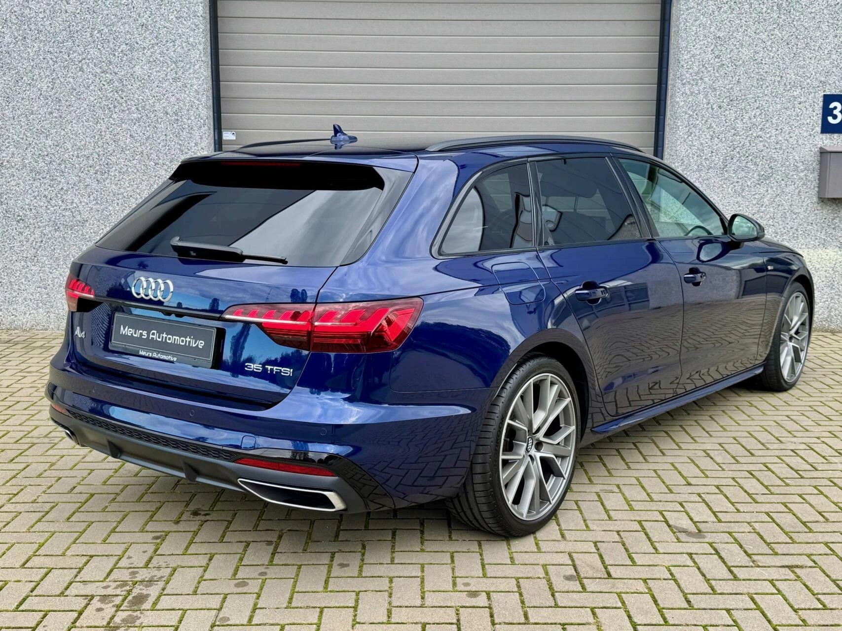 Hoofdafbeelding Audi A4