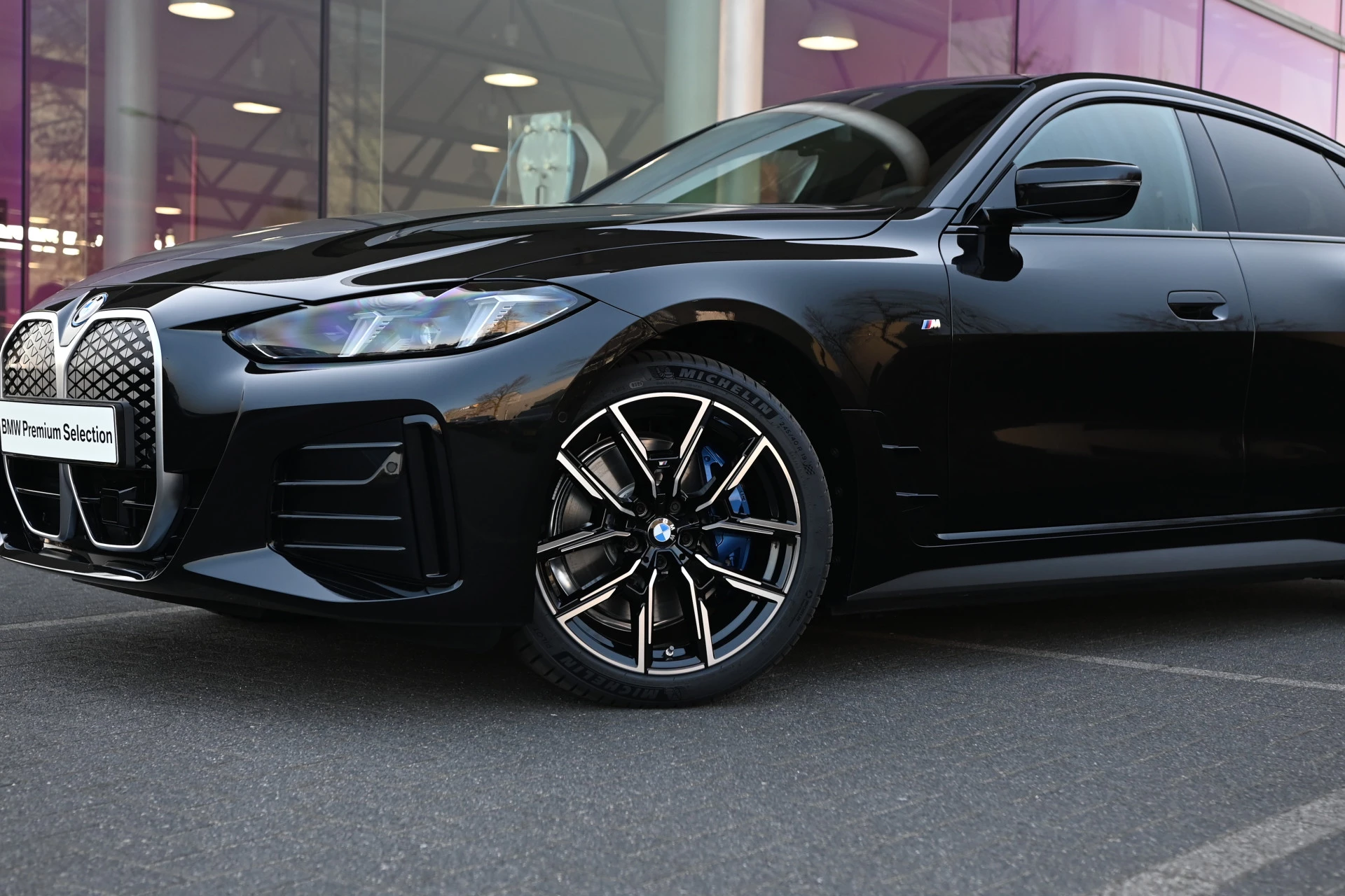 Hoofdafbeelding BMW i4