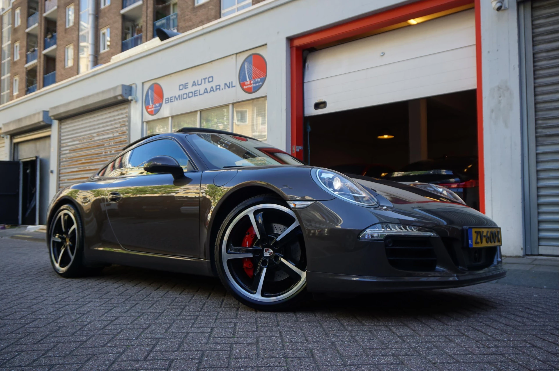Hoofdafbeelding Porsche 911