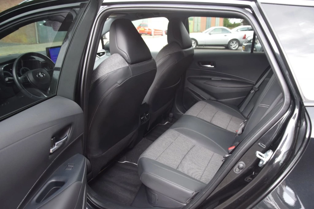 Hoofdafbeelding Toyota Corolla