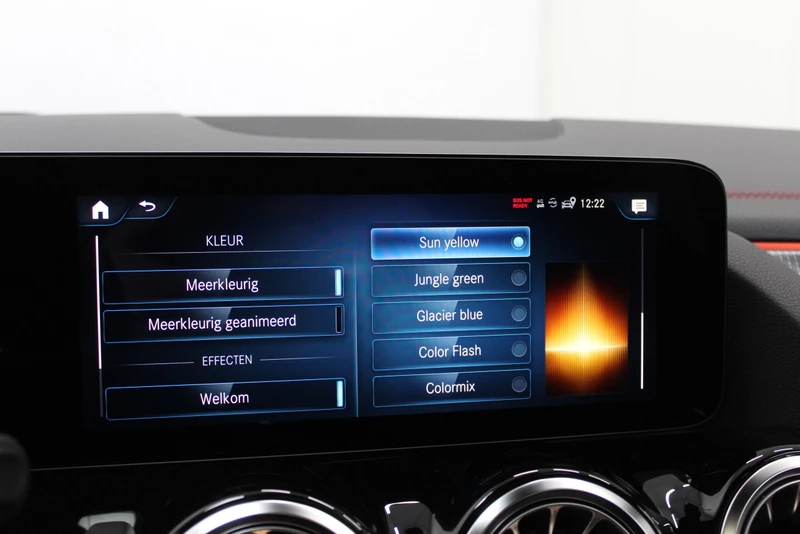 Hoofdafbeelding Mercedes-Benz EQA