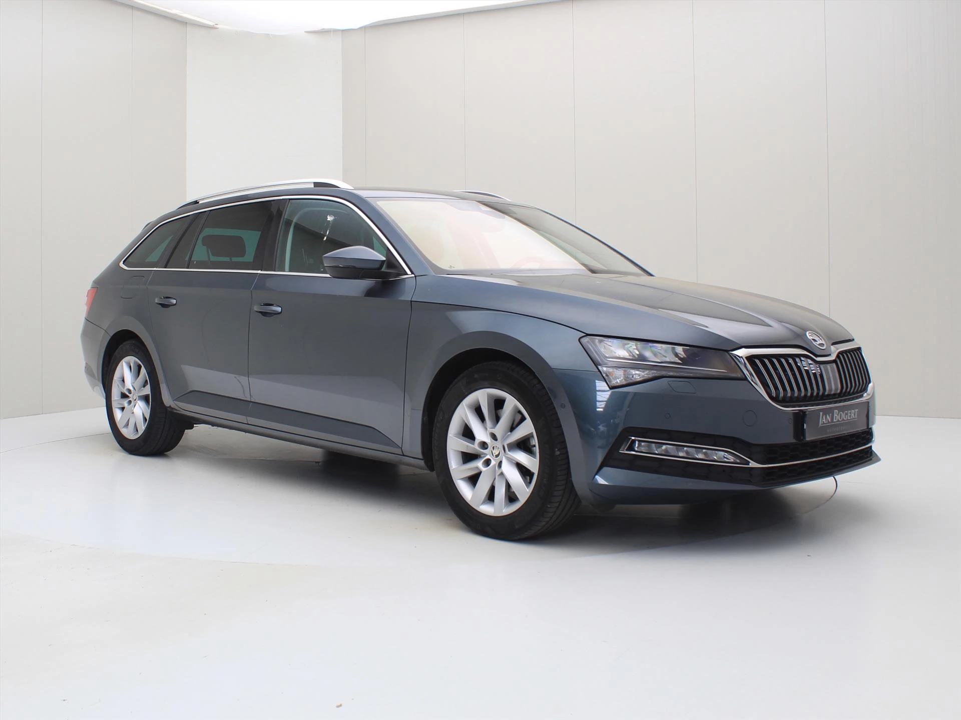 Hoofdafbeelding Škoda Superb