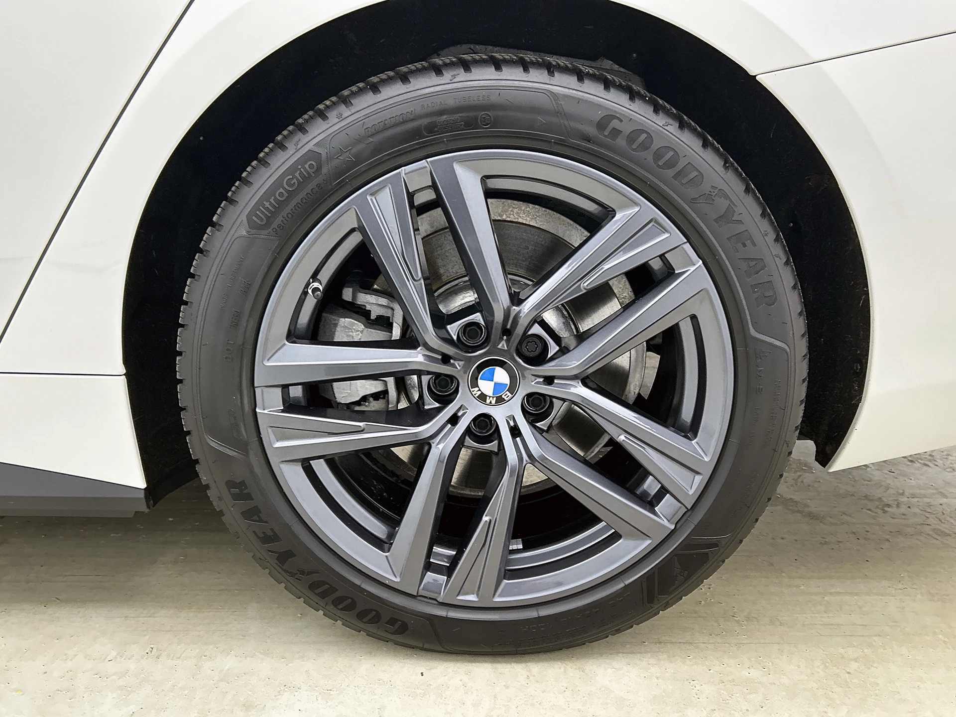 Hoofdafbeelding BMW i4