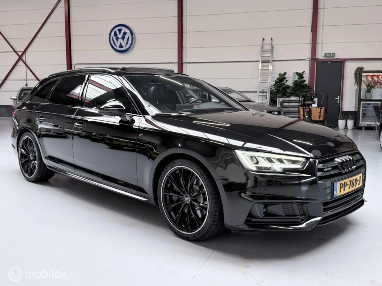 Hoofdafbeelding Audi A4