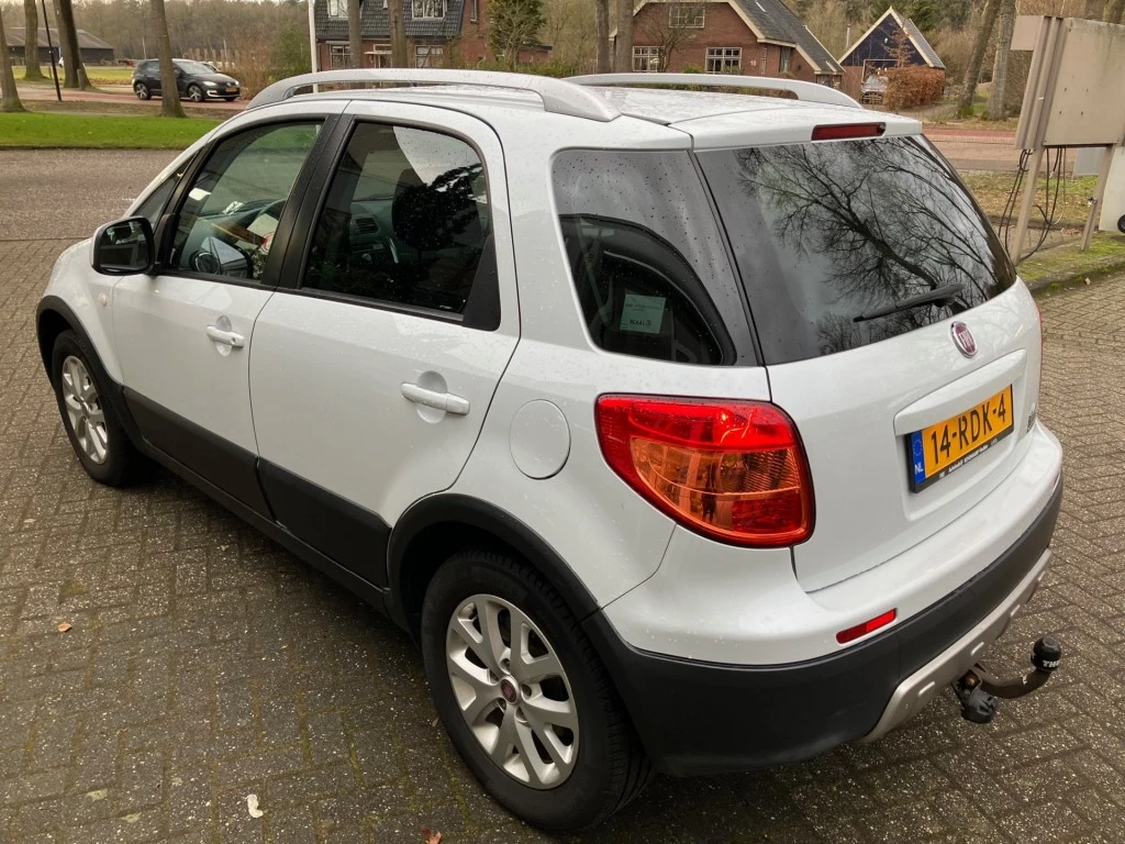 Hoofdafbeelding Fiat Sedici