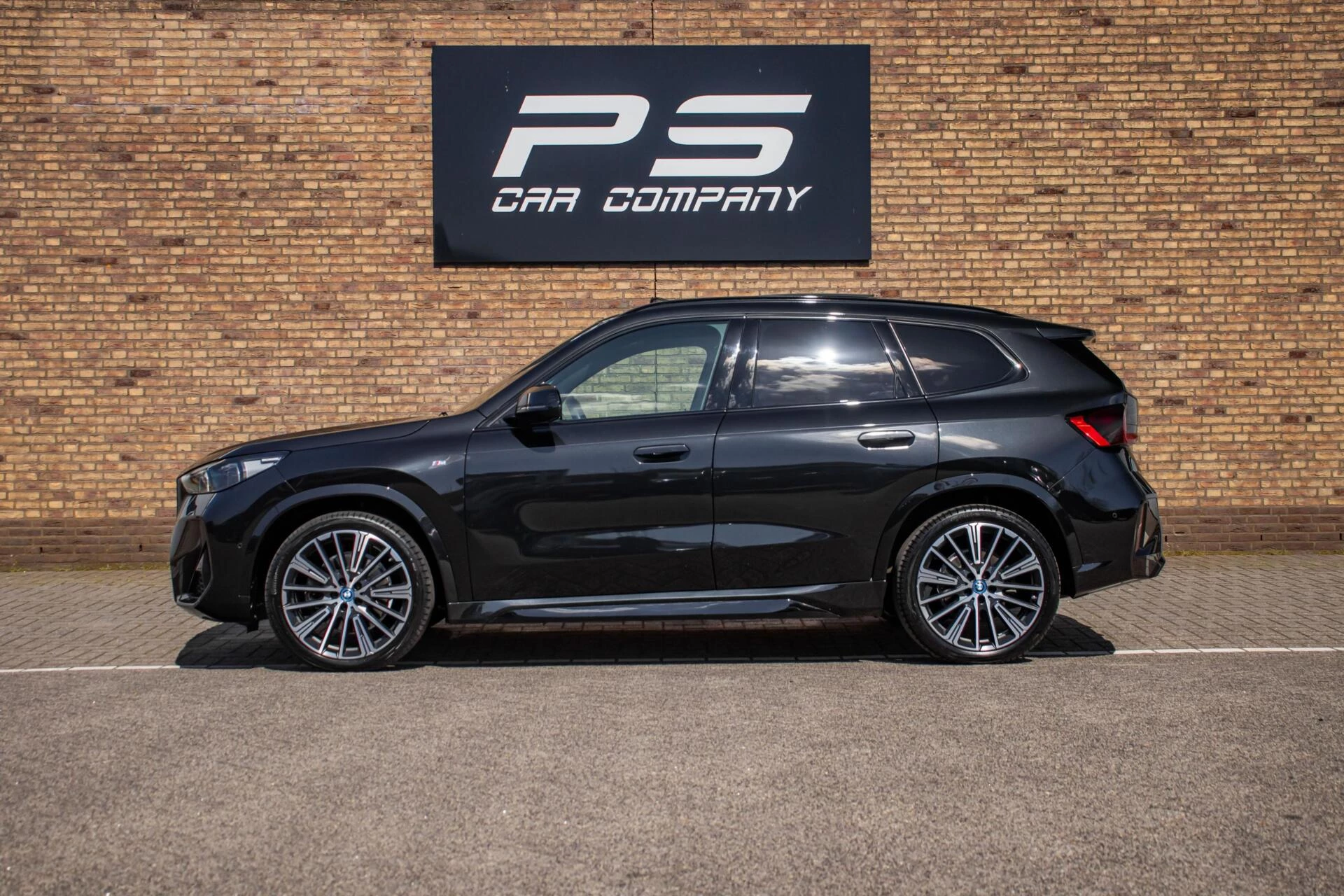 Hoofdafbeelding BMW iX1