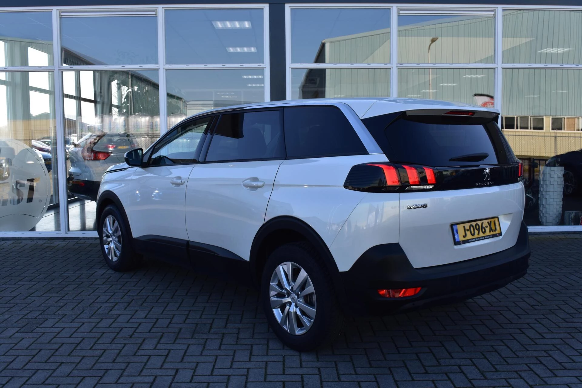 Hoofdafbeelding Peugeot 5008