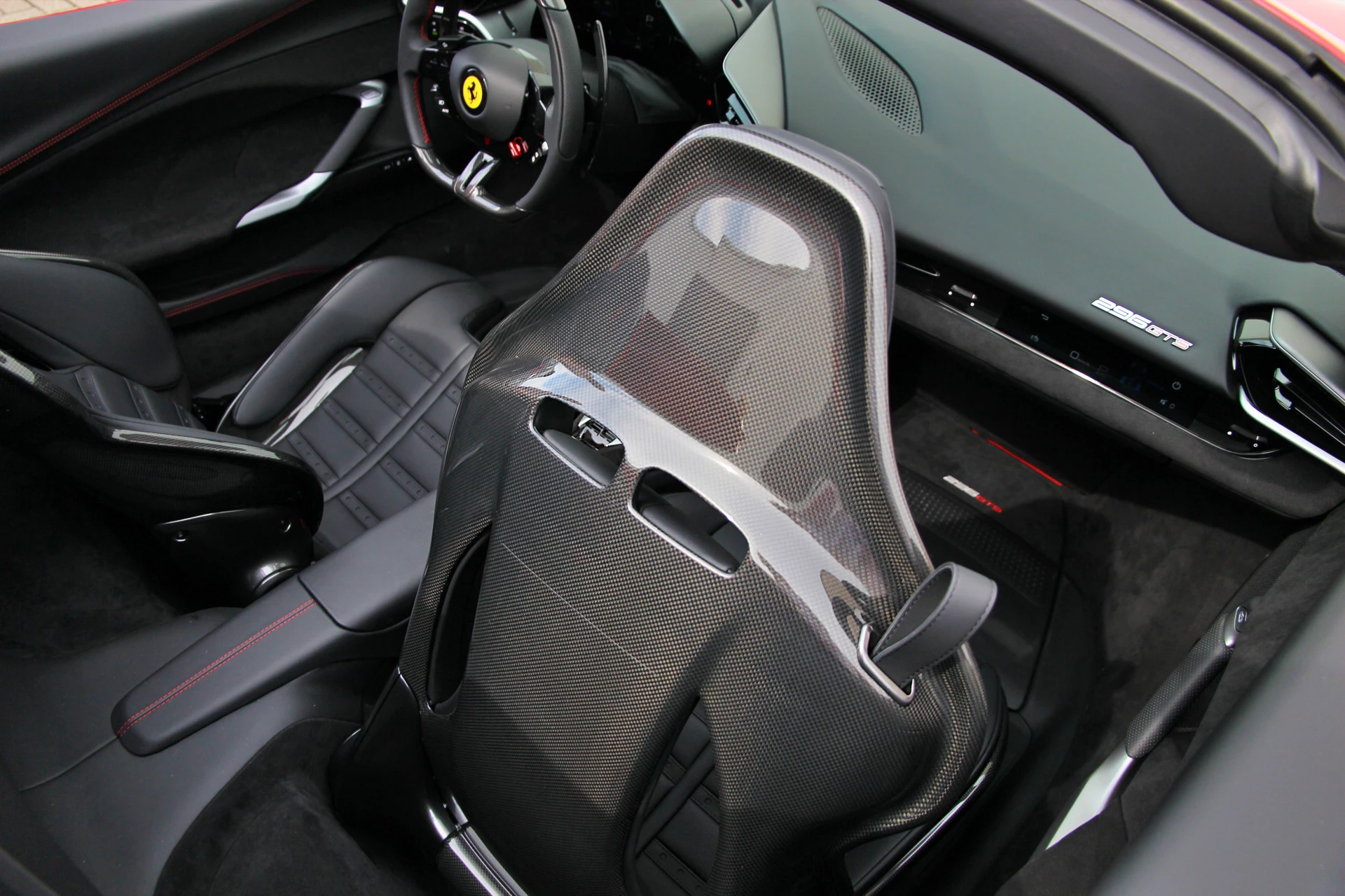 Hoofdafbeelding Ferrari 296