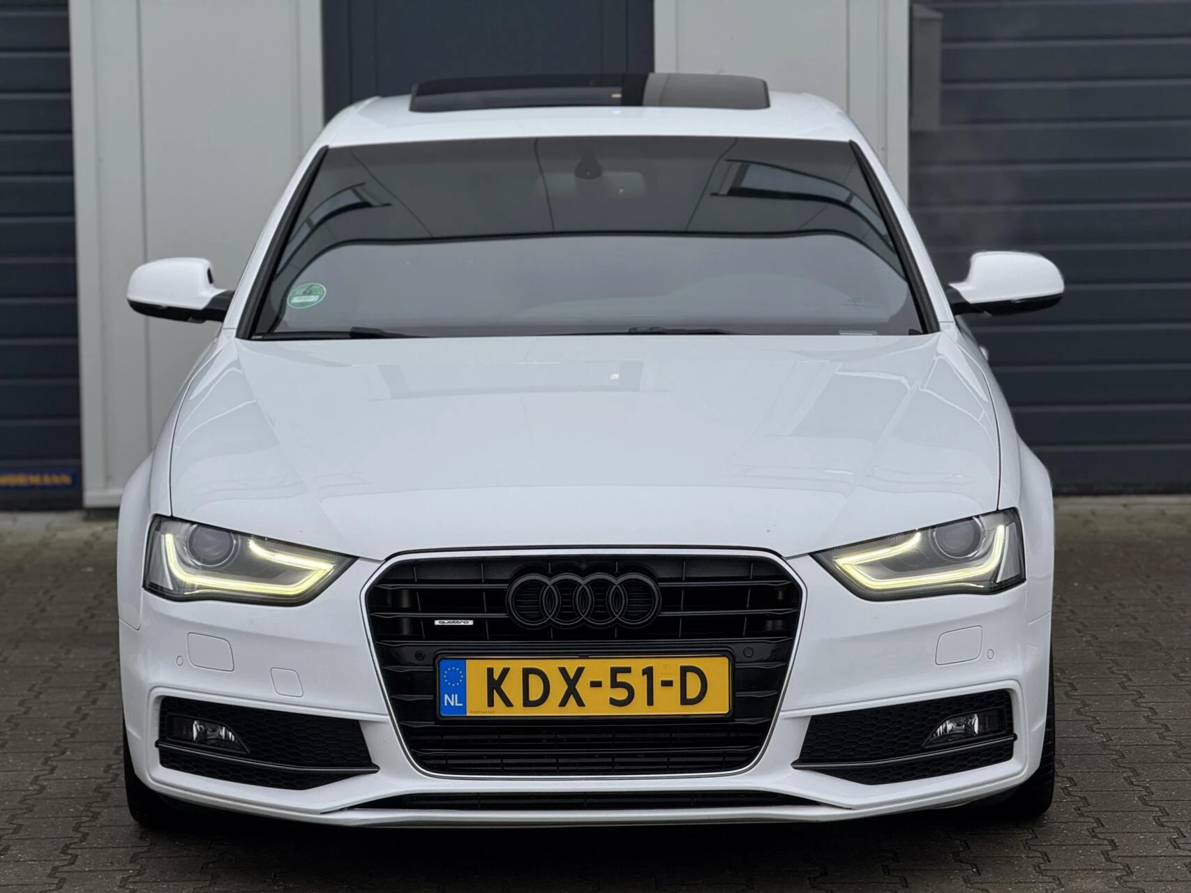 Hoofdafbeelding Audi A4