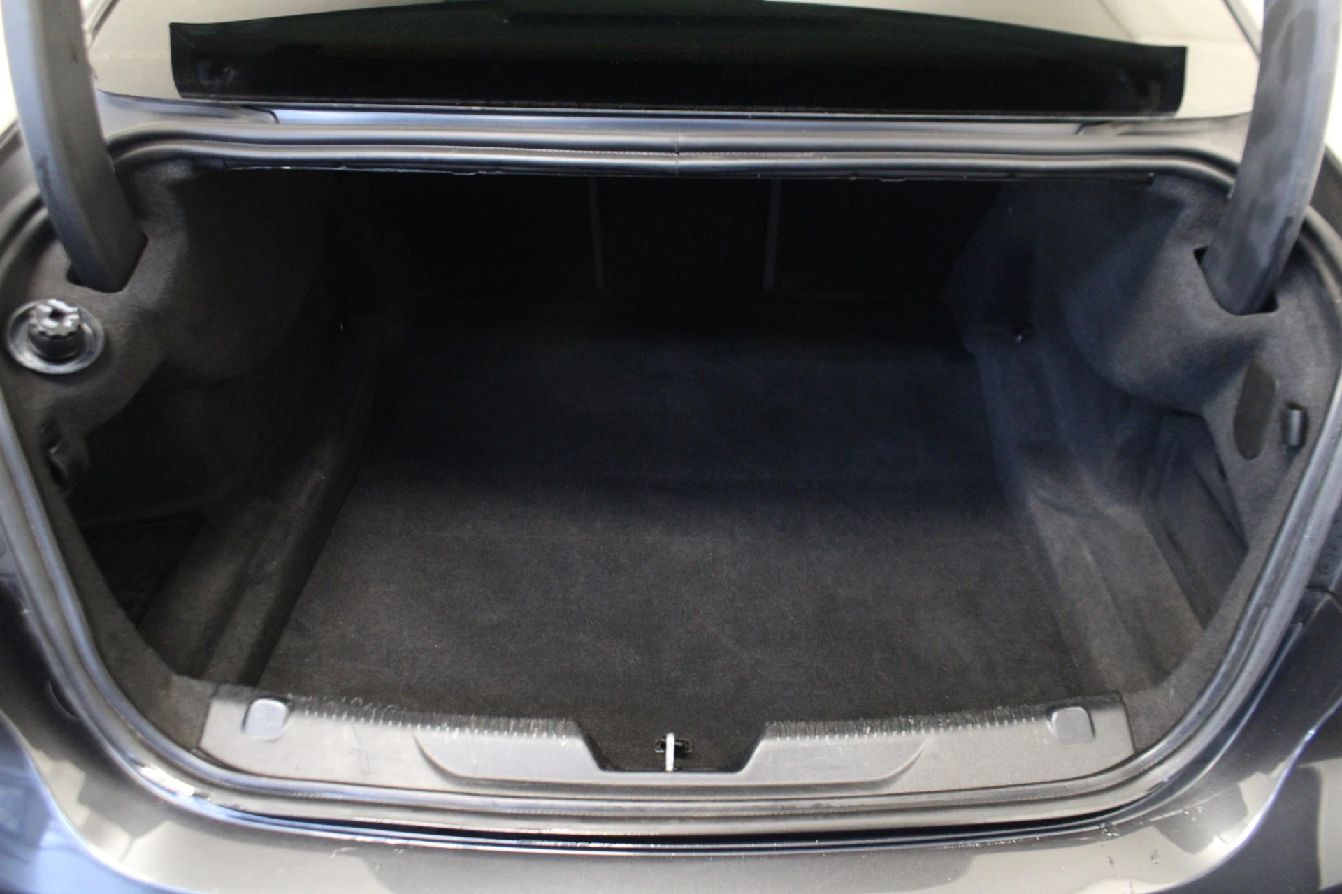 Hoofdafbeelding Jaguar XE