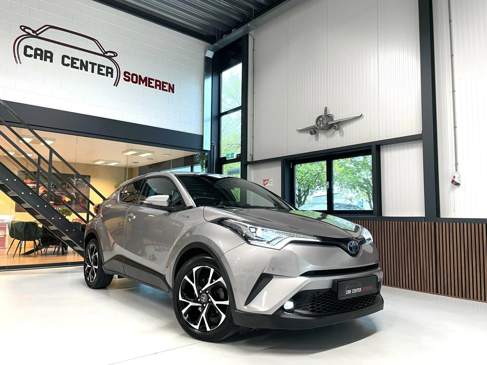 Hoofdafbeelding Toyota C-HR