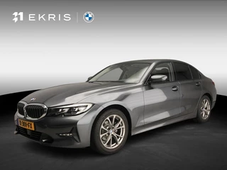 BMW 3 Serie Sedan 318d | LED | Navigatie | Active cruise | Trekhaak | Sportstoelen | DAB | Alu 17 inch