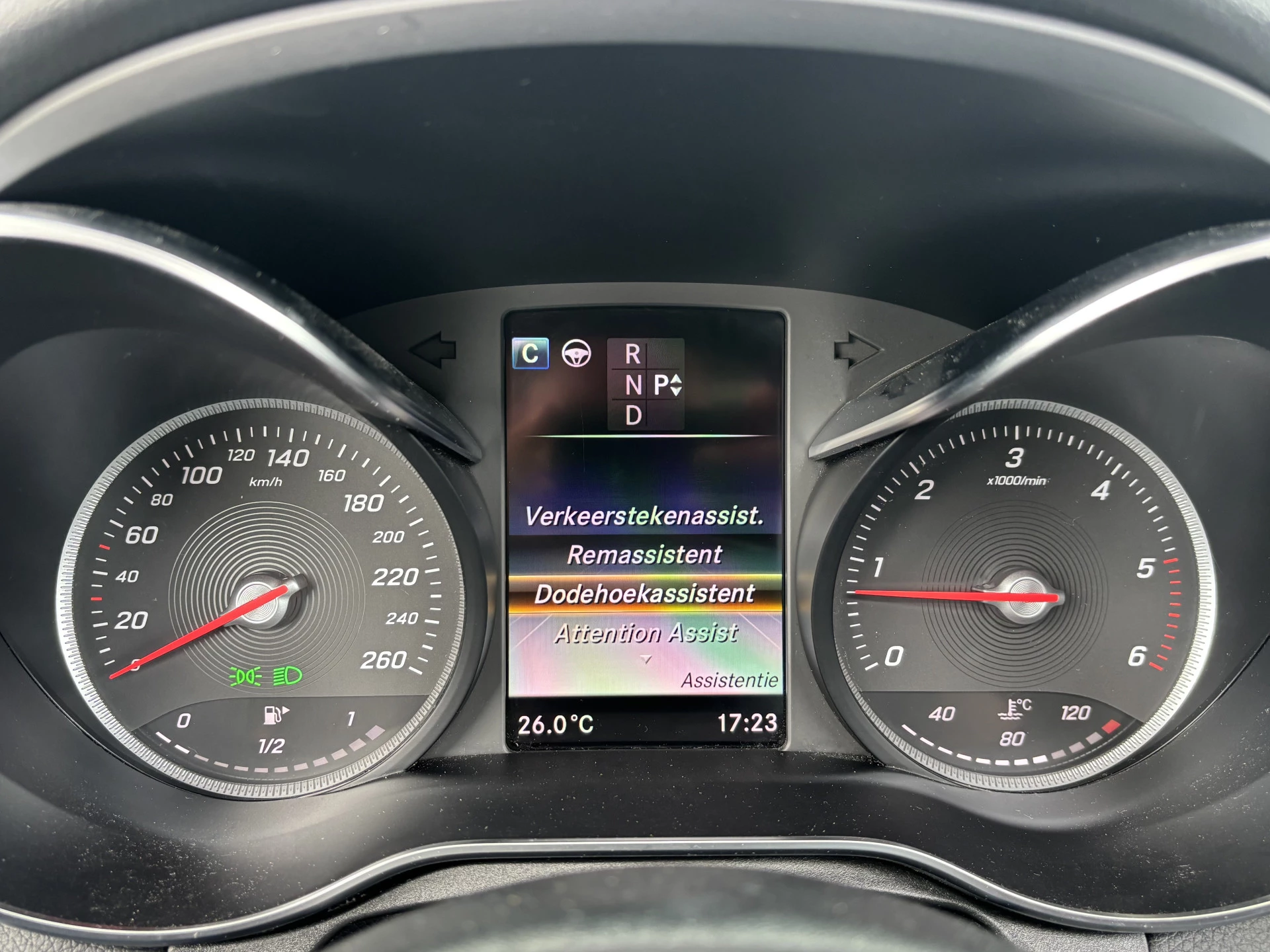 Hoofdafbeelding Mercedes-Benz GLC
