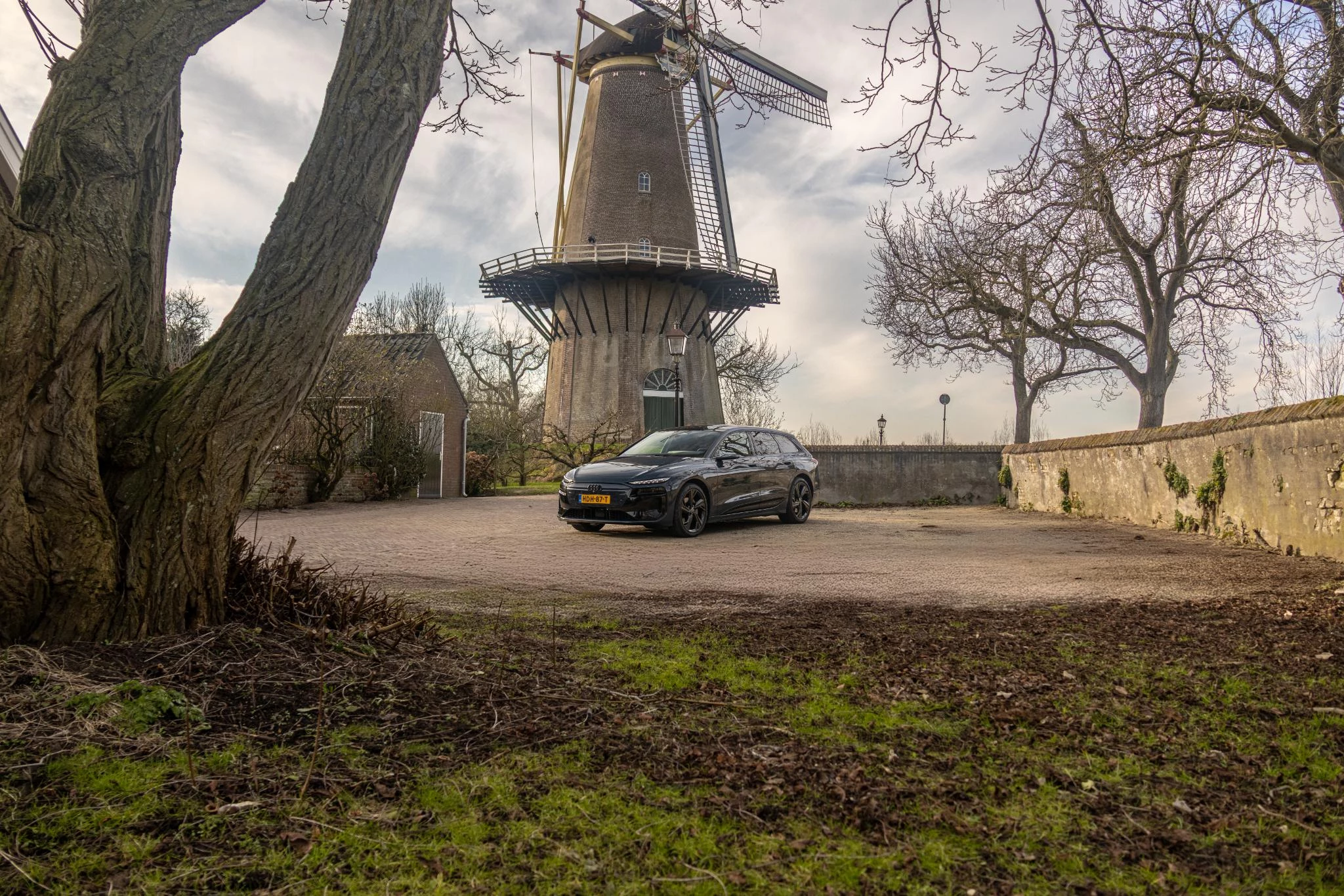 Hoofdafbeelding Audi A6 e-tron