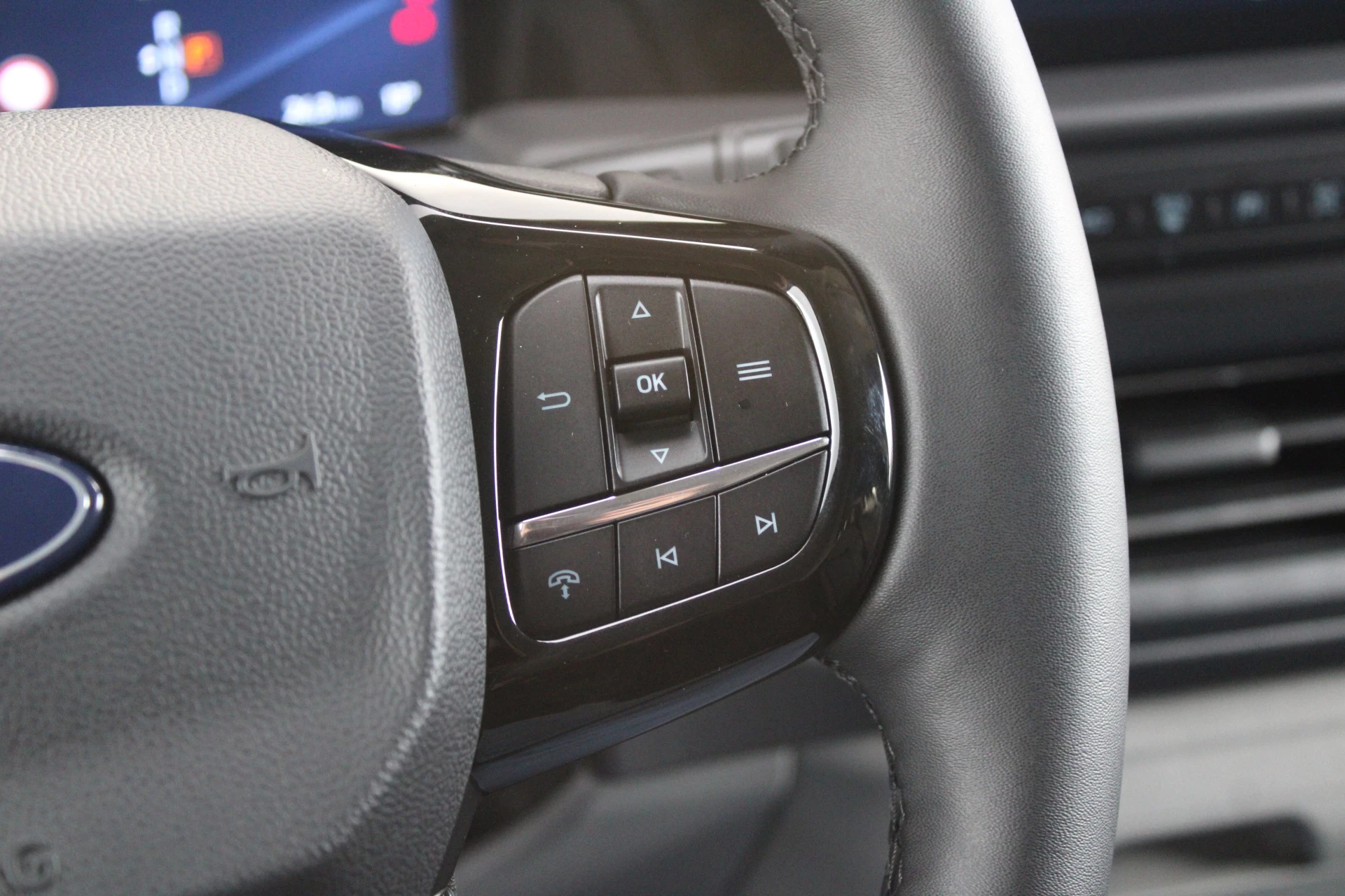 Hoofdafbeelding Ford E-Transit Custom